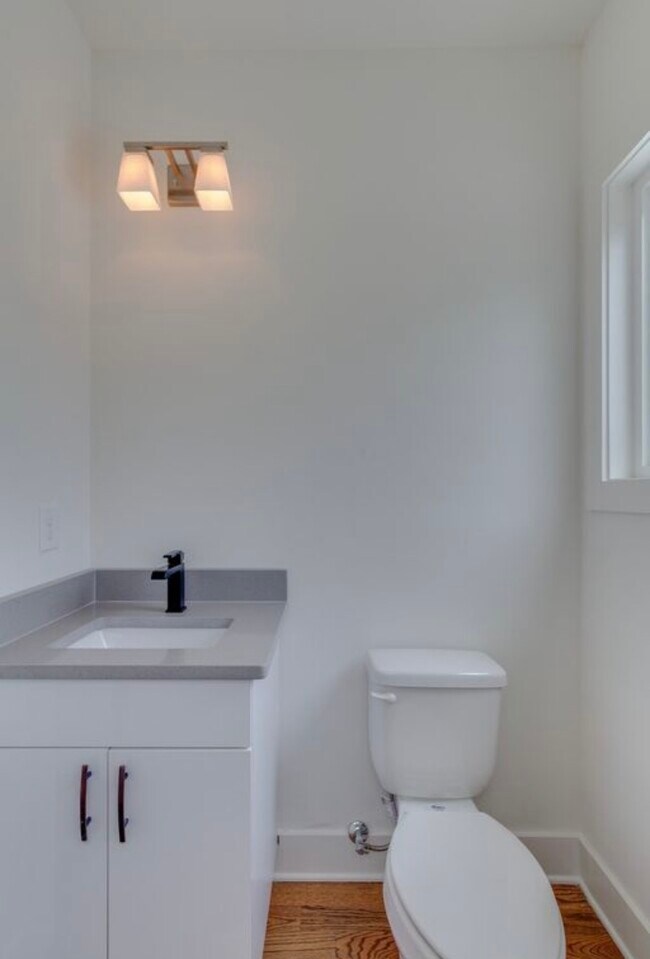 Building Photo - 3325 Felicia St