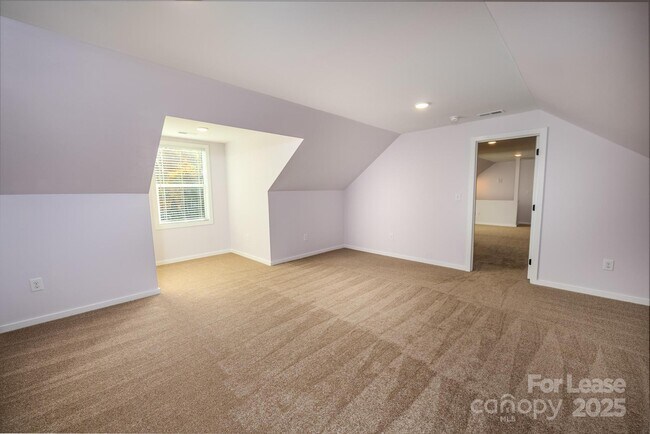 Building Photo - 7039 Executive Cir