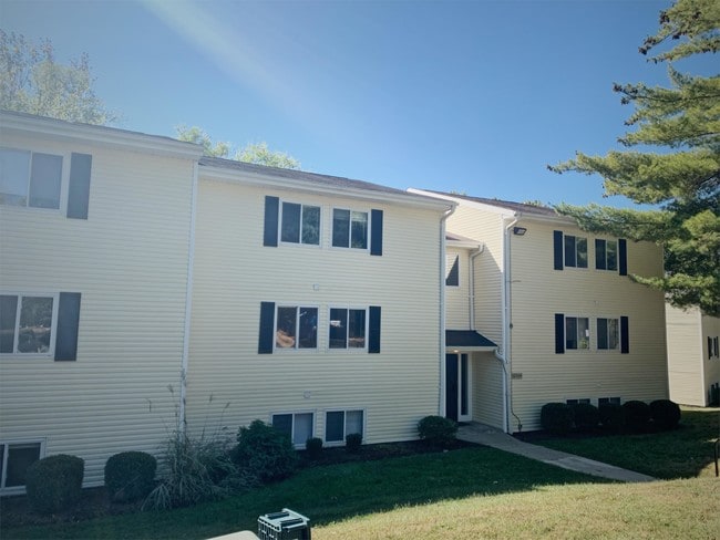 Building Photo - 6542 Murray Rd