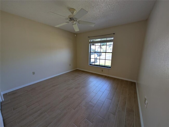 Building Photo - 7705 Rockville Ct