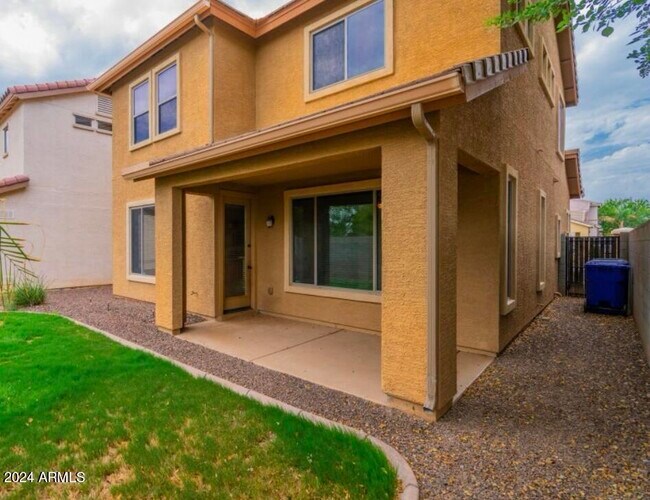 Building Photo - 15339 N 145th Ave