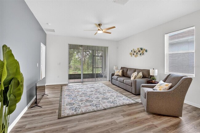 Building Photo - 4027 Westwood Flds Lp