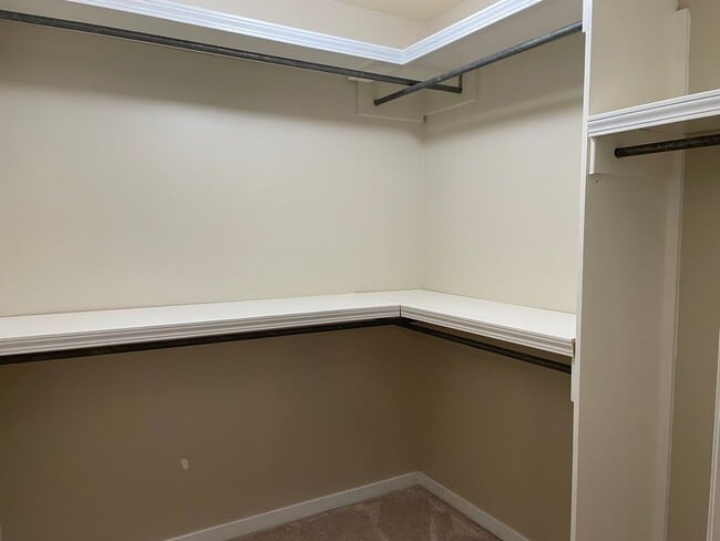 Building Photo - 2 Bed, 2 Bath Home for Rent in Barnett Bend