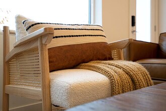 Building Photo - 2433 S Plum St