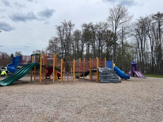 Building Photo - 8407 Porcupine Dr
