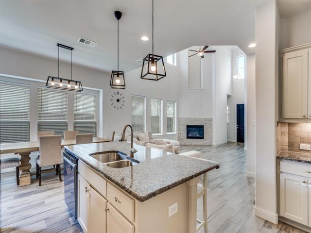 Building Photo - 3683 Sevilla Dr