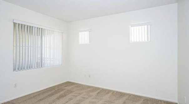 Building Photo - 7115 S Durango Dr