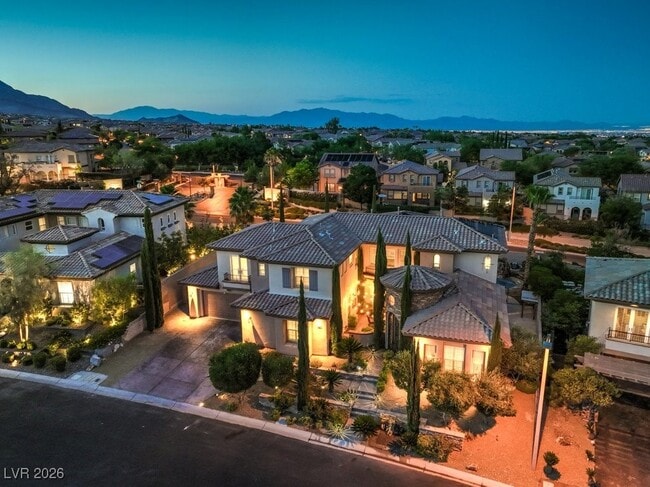 Building Photo - 636 Chervil Valley Dr