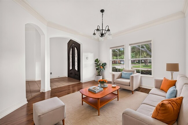 Building Photo - 3831 Lakeridge Canyon Dr