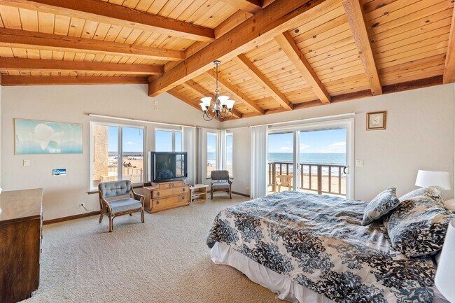 Building Photo - 1364 Weymouth Ln