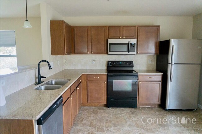 Building Photo - 9720 Platinum Pointe Dr
