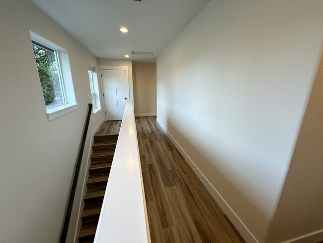 Building Photo - BOONE661-663 -NEW