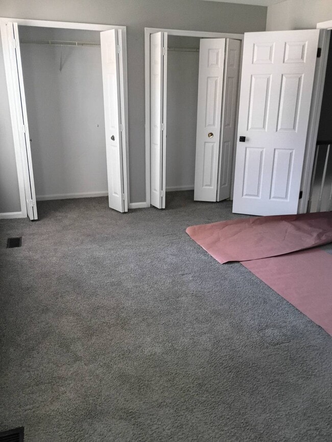 Building Photo - 8901 Harkate Way