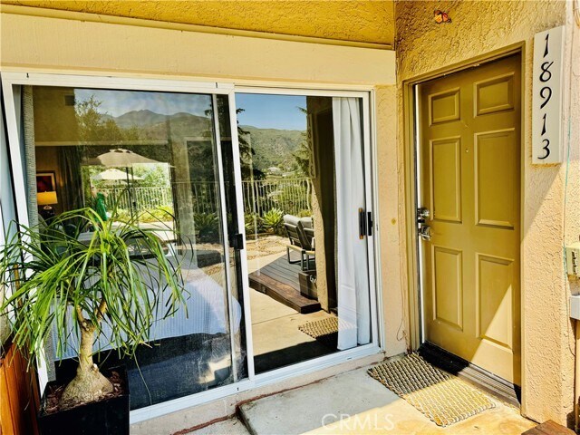 Building Photo - 18913 Canyon Hill Dr
