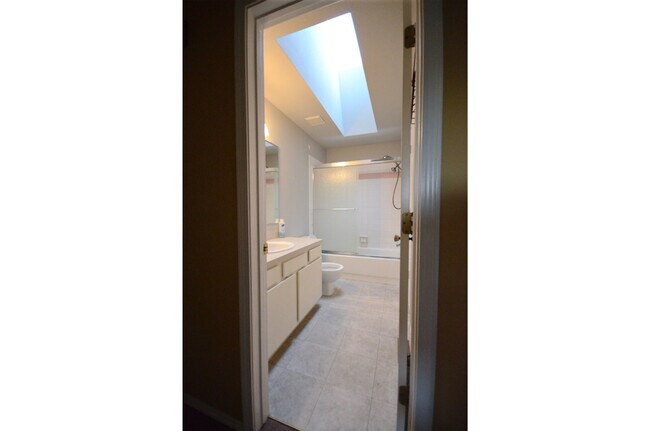 Building Photo - 11900 W Bowmont St