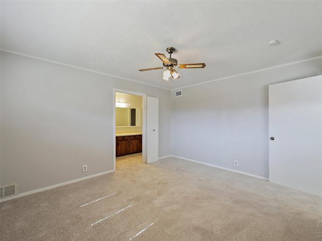 Building Photo - 923 Prestwick Ln