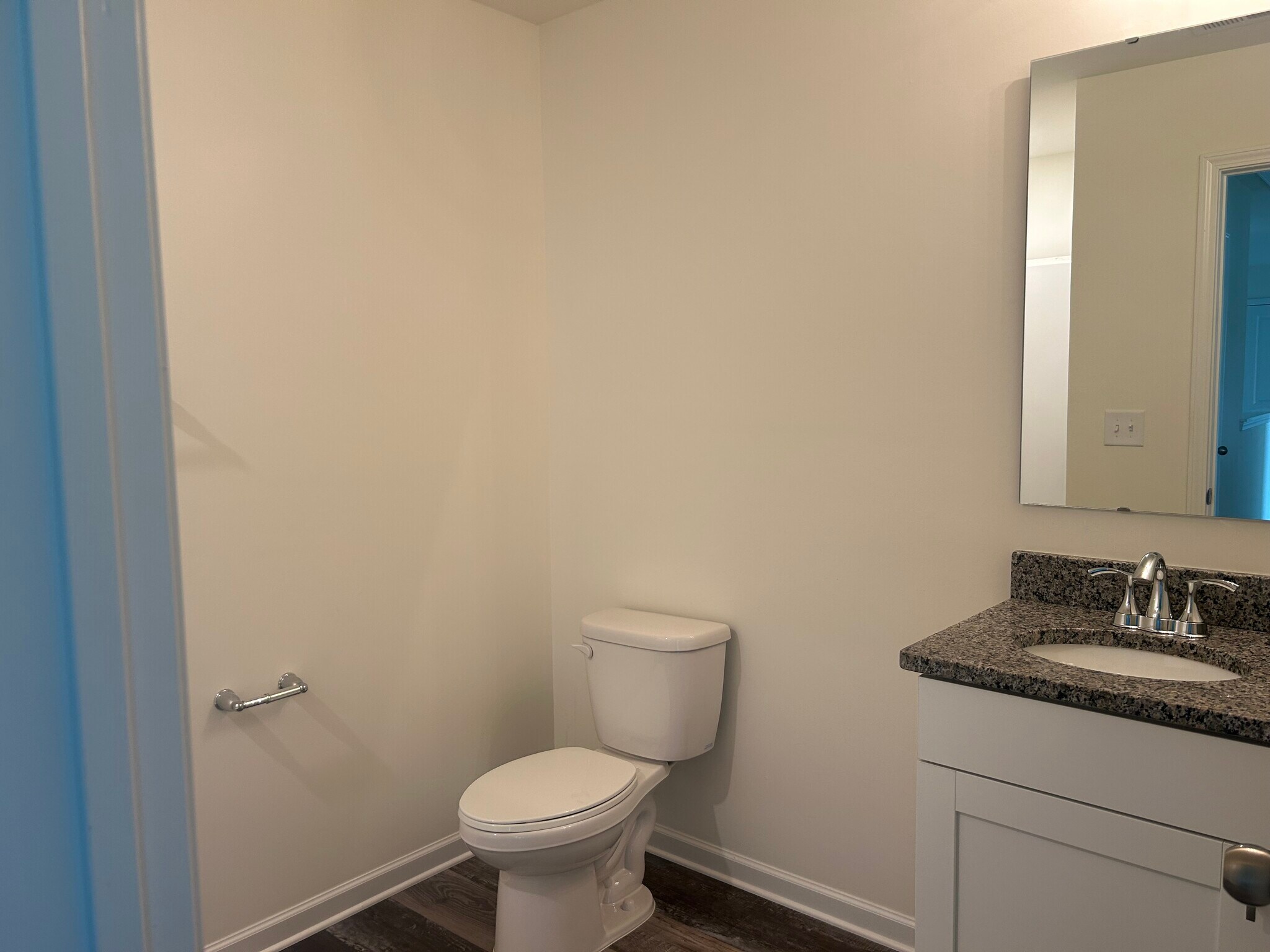 Building Photo - 405 N Mulberry St