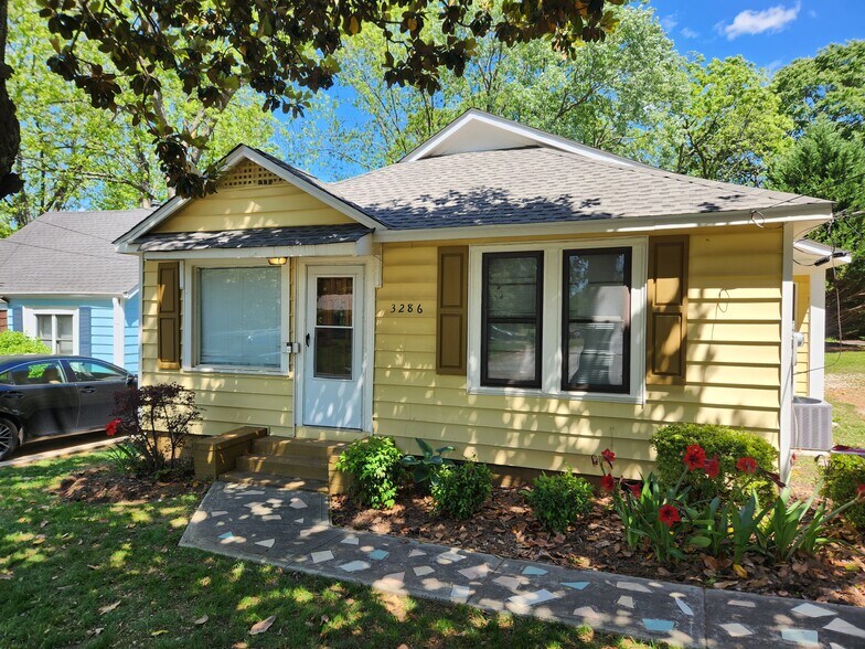 Primary Photo - 3286 Harrison Rd
