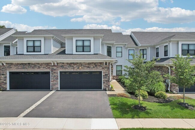 Building Photo - 42 Dogleg Ln