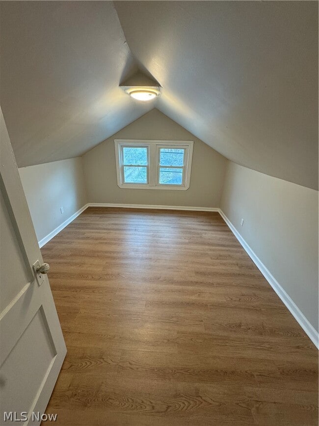 Building Photo - 3327 Bradford Rd