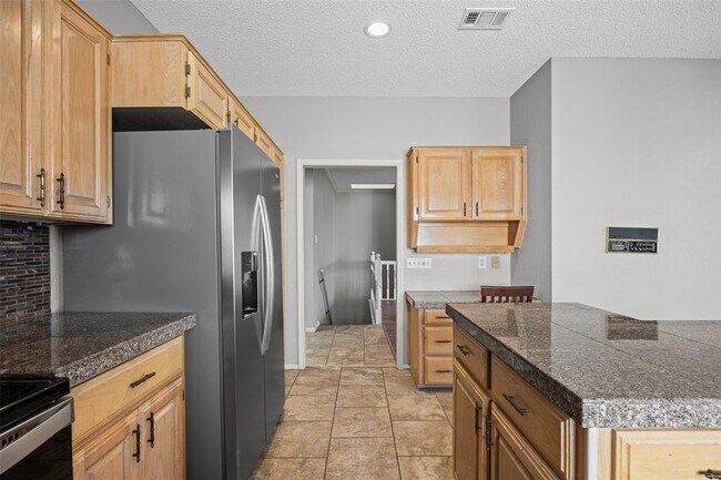 Building Photo - 114 Paragon Ct