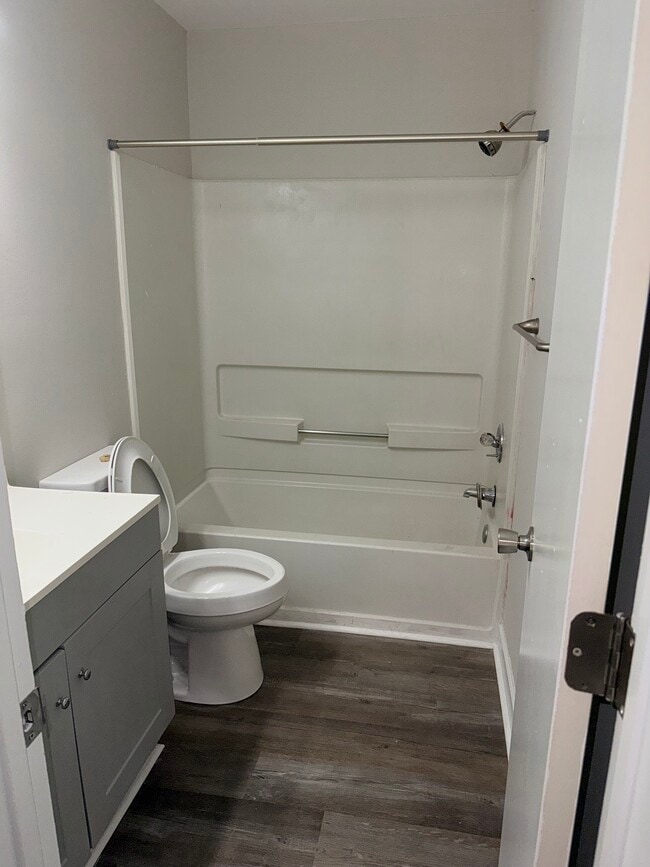 Building Photo - Willowbrook