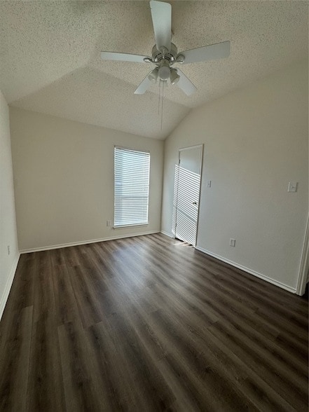 Building Photo - 503 Rose Dr