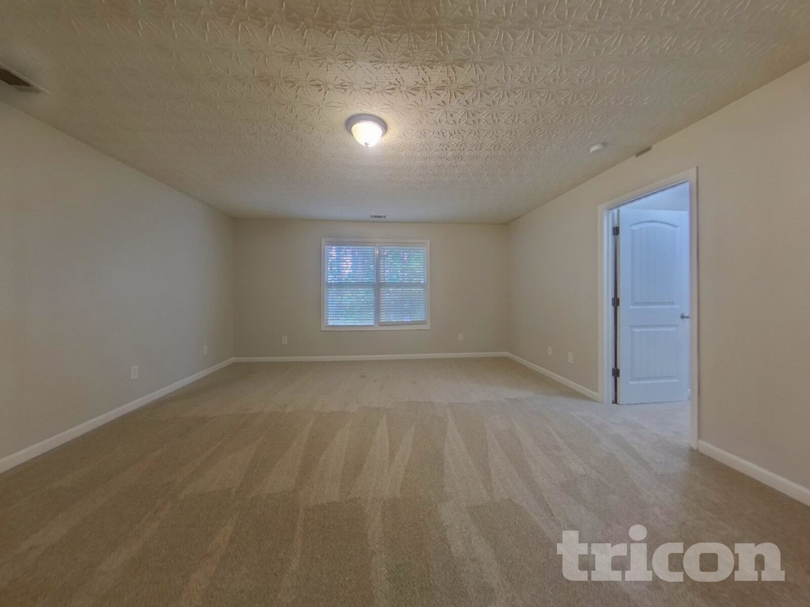 Building Photo - 7134 Creeksong Dr