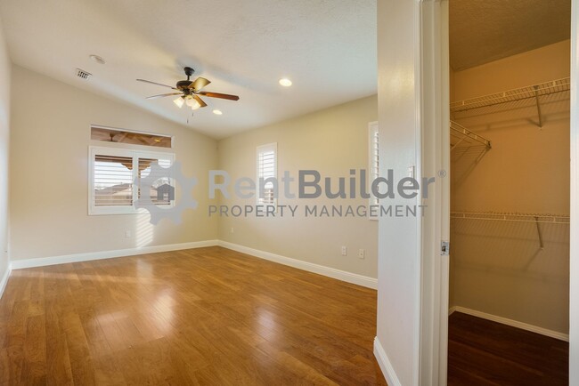 Building Photo - CALL US TODAY AT (505) 808-6467 TO SCHEDUL...