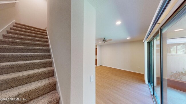 Building Photo - 7027 Coldwater Dr