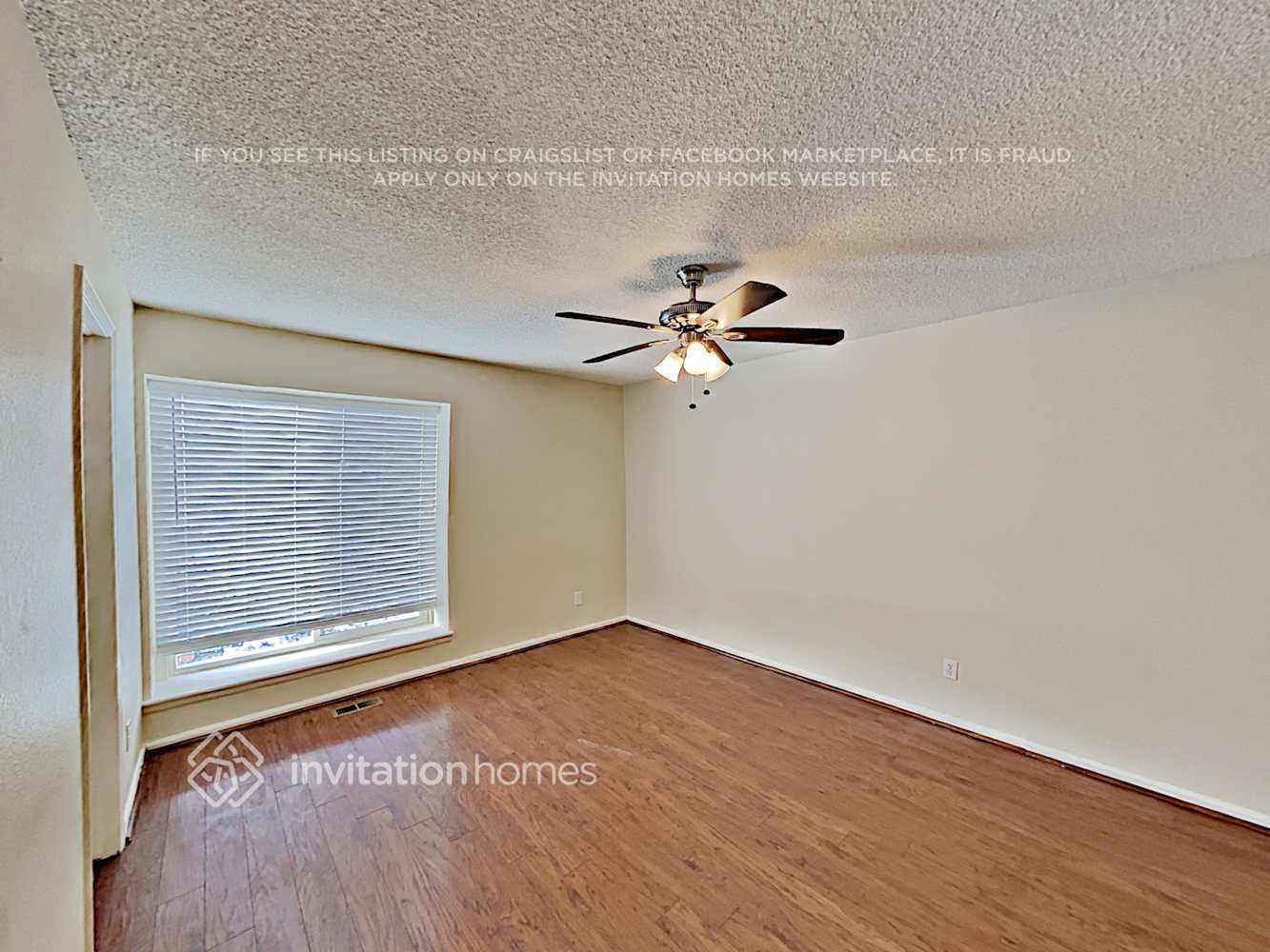 Building Photo - 5840 S Perth Pl