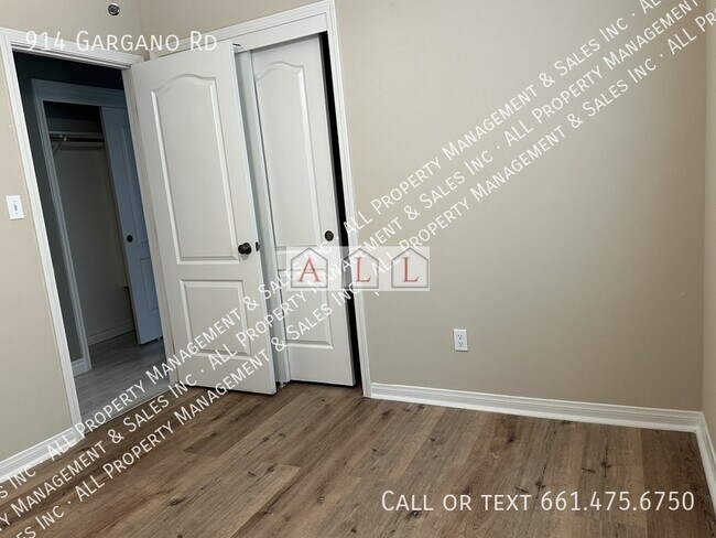 Building Photo - 914 Gargano Rd