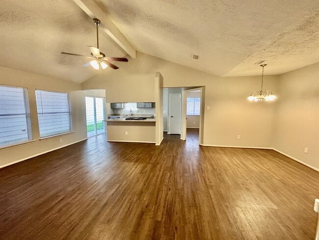 Building Photo - 9219 Goodmeadow Dr