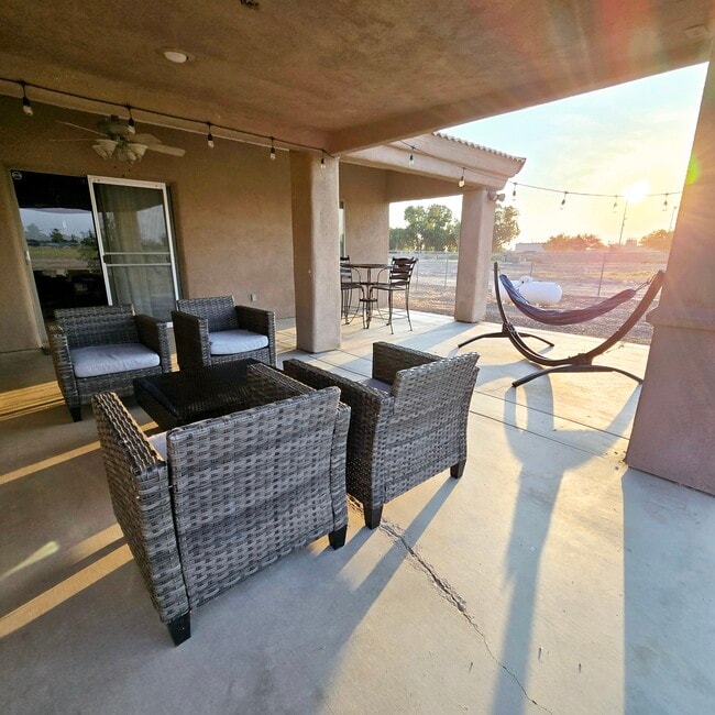 Building Photo - 11333 Desert Trailways Ln