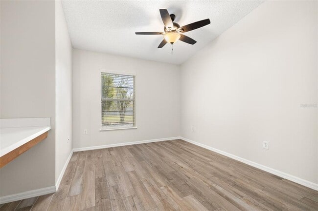 Building Photo - 624 Blake Ave