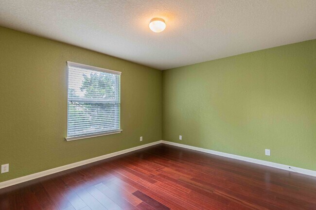 Building Photo - 8922 Weimer Forest