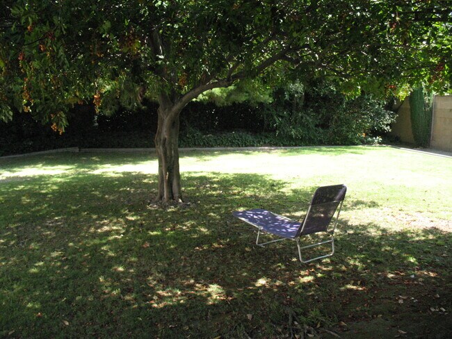 Building Photo - 3121 W Wyoming Ave