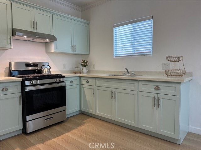 Building Photo - 956 E 43rd St