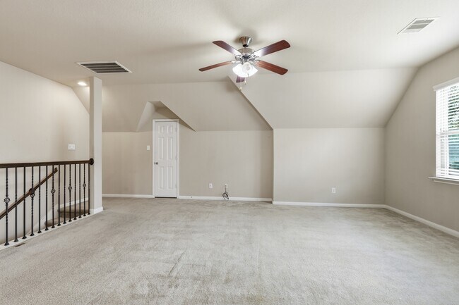 Building Photo - 5815 Creek Crossing Ct
