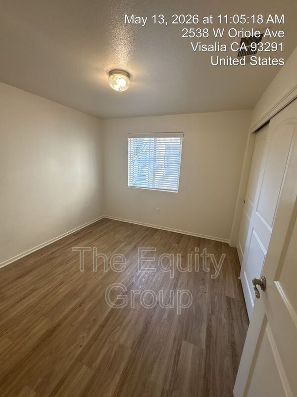 Building Photo - 2534 W Oriole Ave