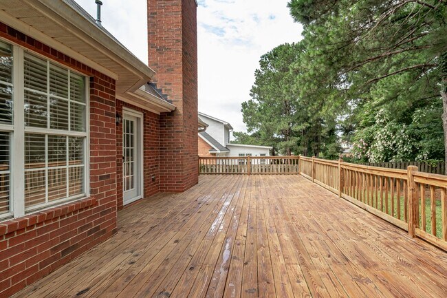 Building Photo - 906 Prairie Pass