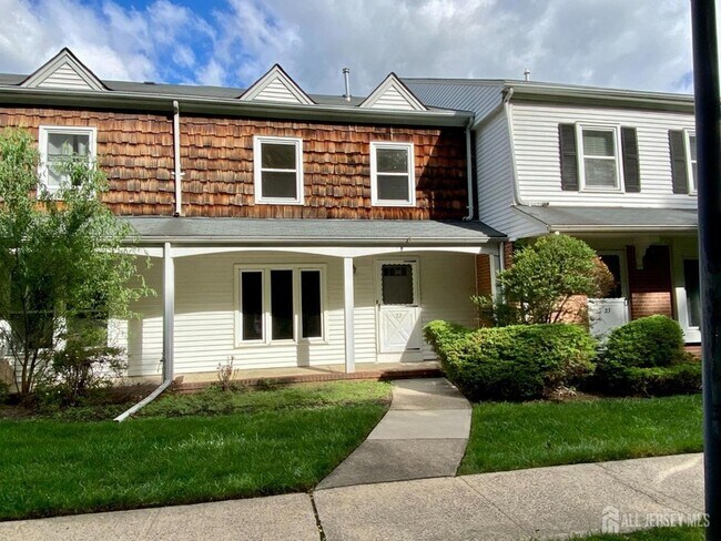 Building Photo - 22 Maddaket Ct