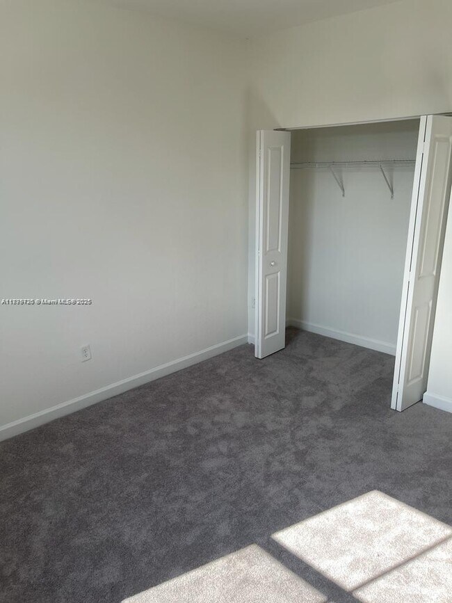 Building Photo - 13383 SW 287th Ter