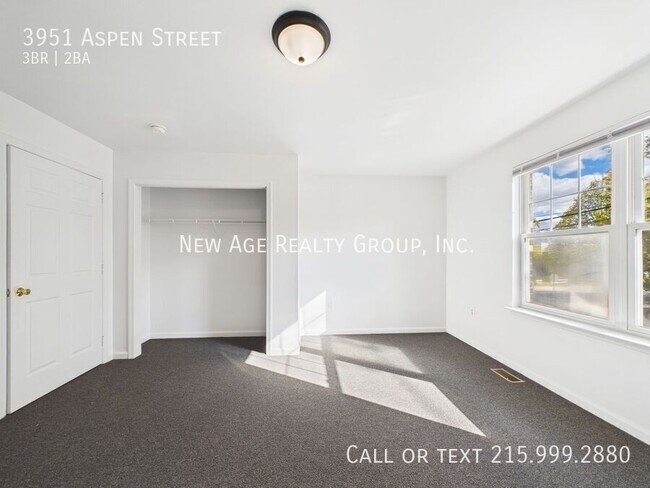 Building Photo - 3951 Aspen St