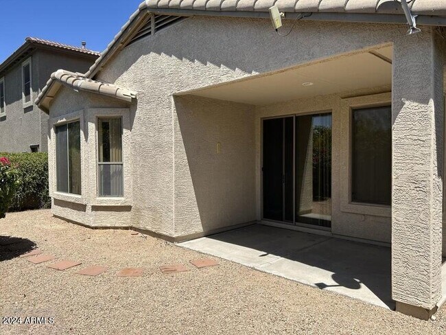 Building Photo - 2635 W Sat Nam Way