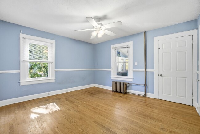 Building Photo - 4BR / 2BA House Near ODU