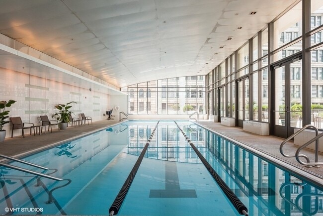 Building Photo - 130 N Garland Ct