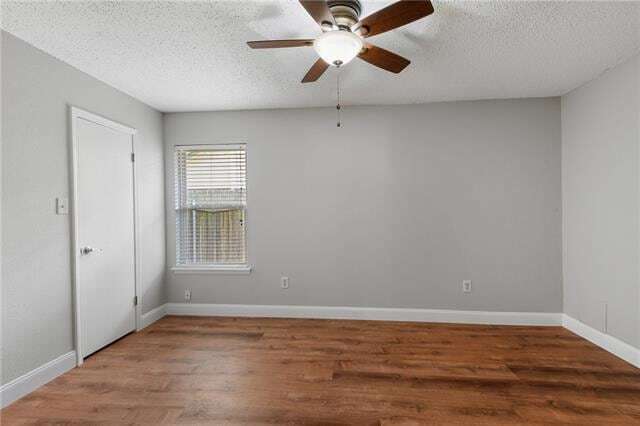 Building Photo - 433 Grafton Dr