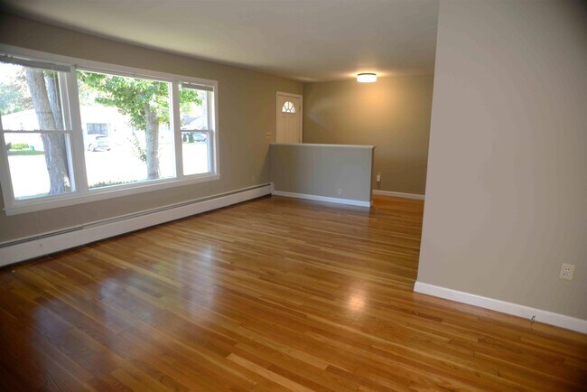 Building Photo - 311 McKinley Rd