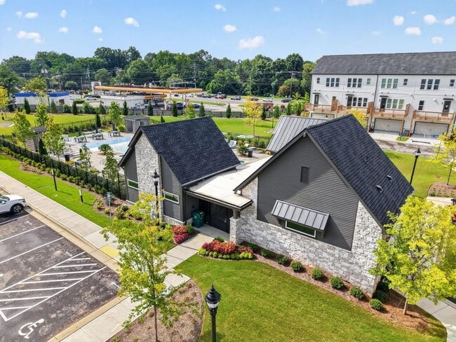 Building Photo - 1308 Koa Ct
